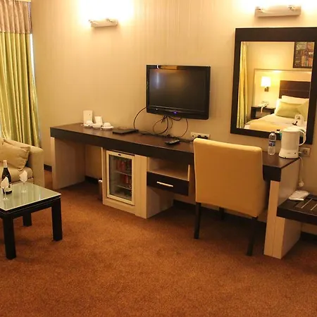Comfort Boutique Hotel 3*