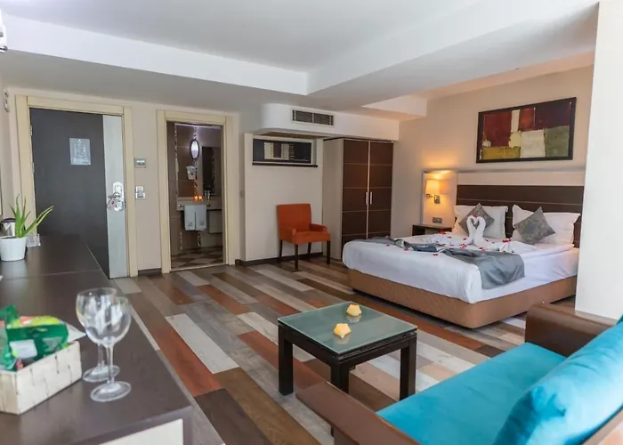 Comfort Boutique מלון 3*