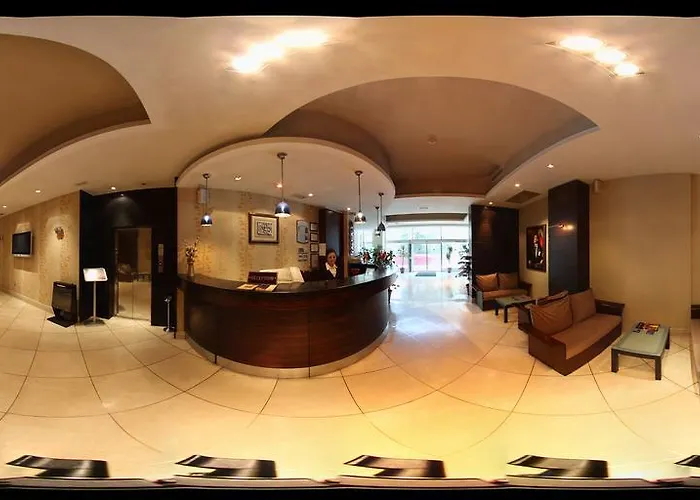 מלון Comfort Boutique 3*